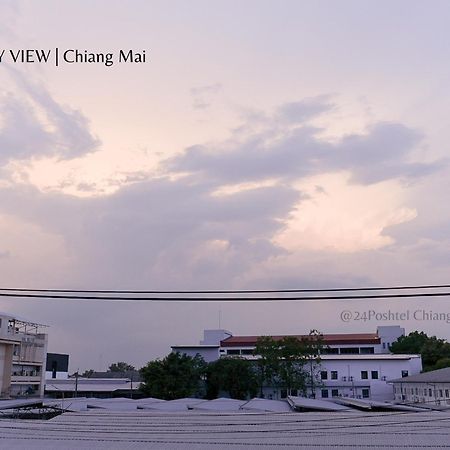 24 Poshtel Chiangmai Hostel Чиангмай Стая снимка