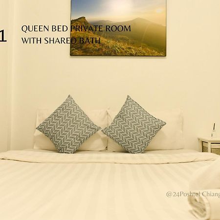 24 Poshtel Chiangmai Hostel Чиангмай Стая снимка