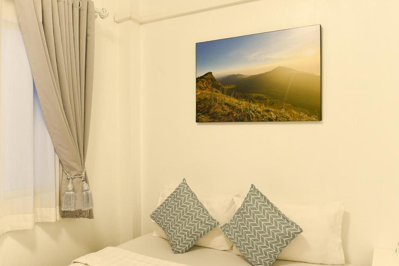 24 Poshtel Chiangmai Hostel Чиангмай Екстериор снимка