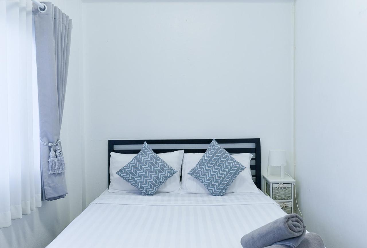 24 Poshtel Chiangmai Hostel Чиангмай Екстериор снимка