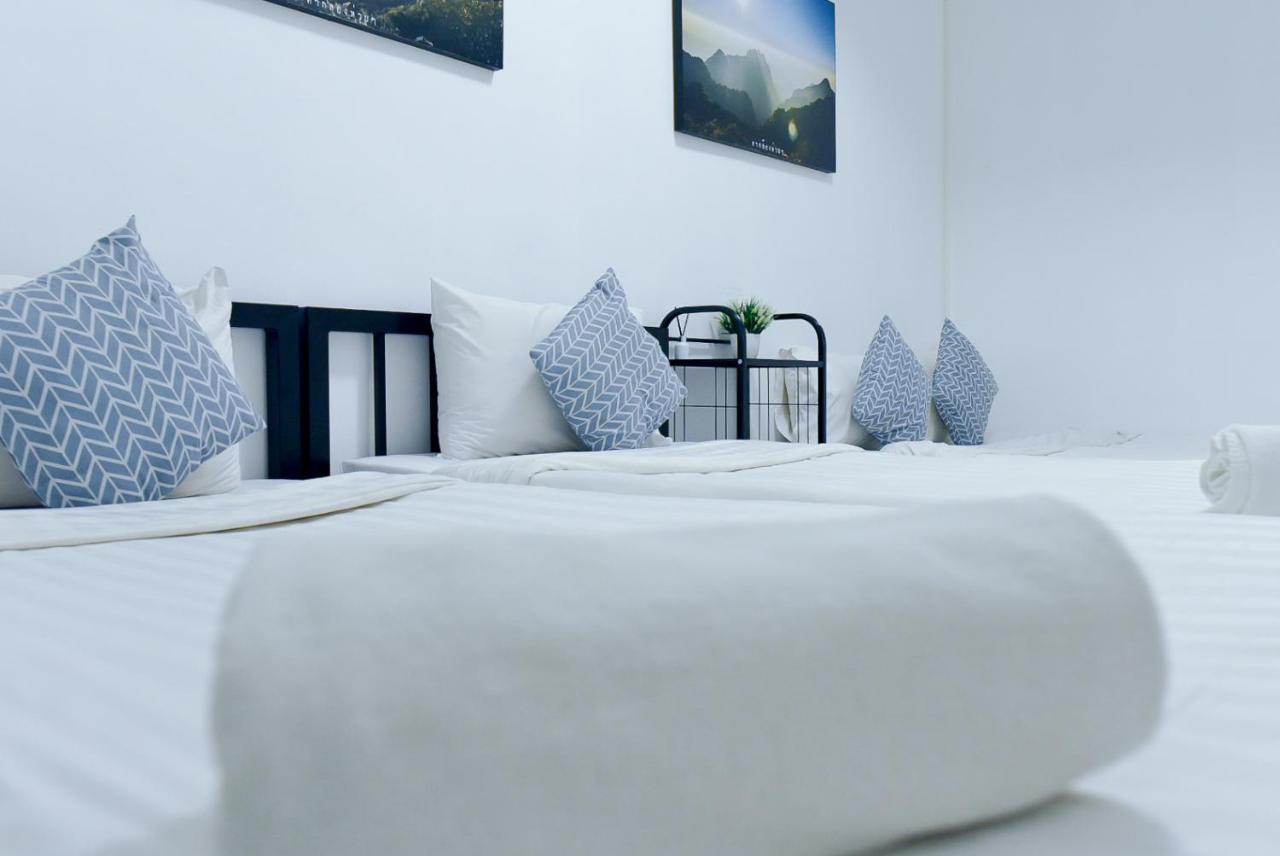 24 Poshtel Chiangmai Hostel Чиангмай Екстериор снимка